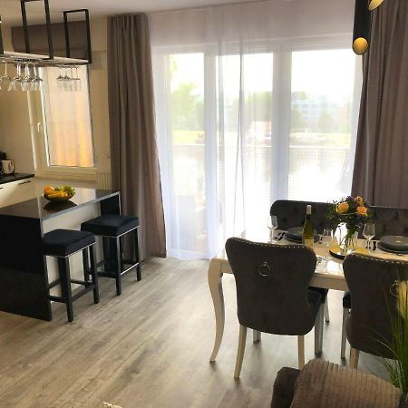 Glamour Apartment With Big, Private Terrace Kraków Exteriör bild